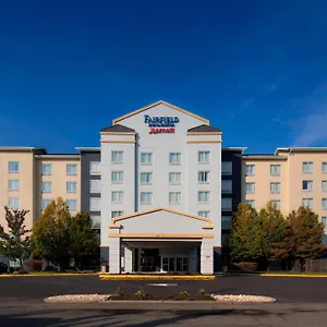 3* Hotel Fairfield & By Marriott Liberty International Airport